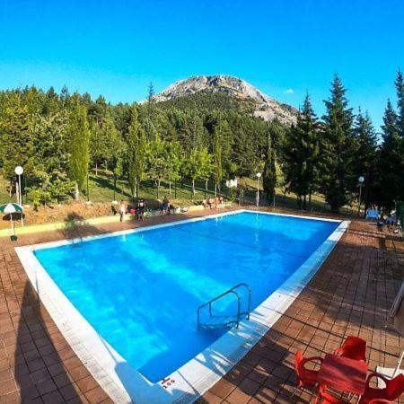 Kyomu Resort Hostel Velilla del Rio Carrion Zewnętrze zdjęcie