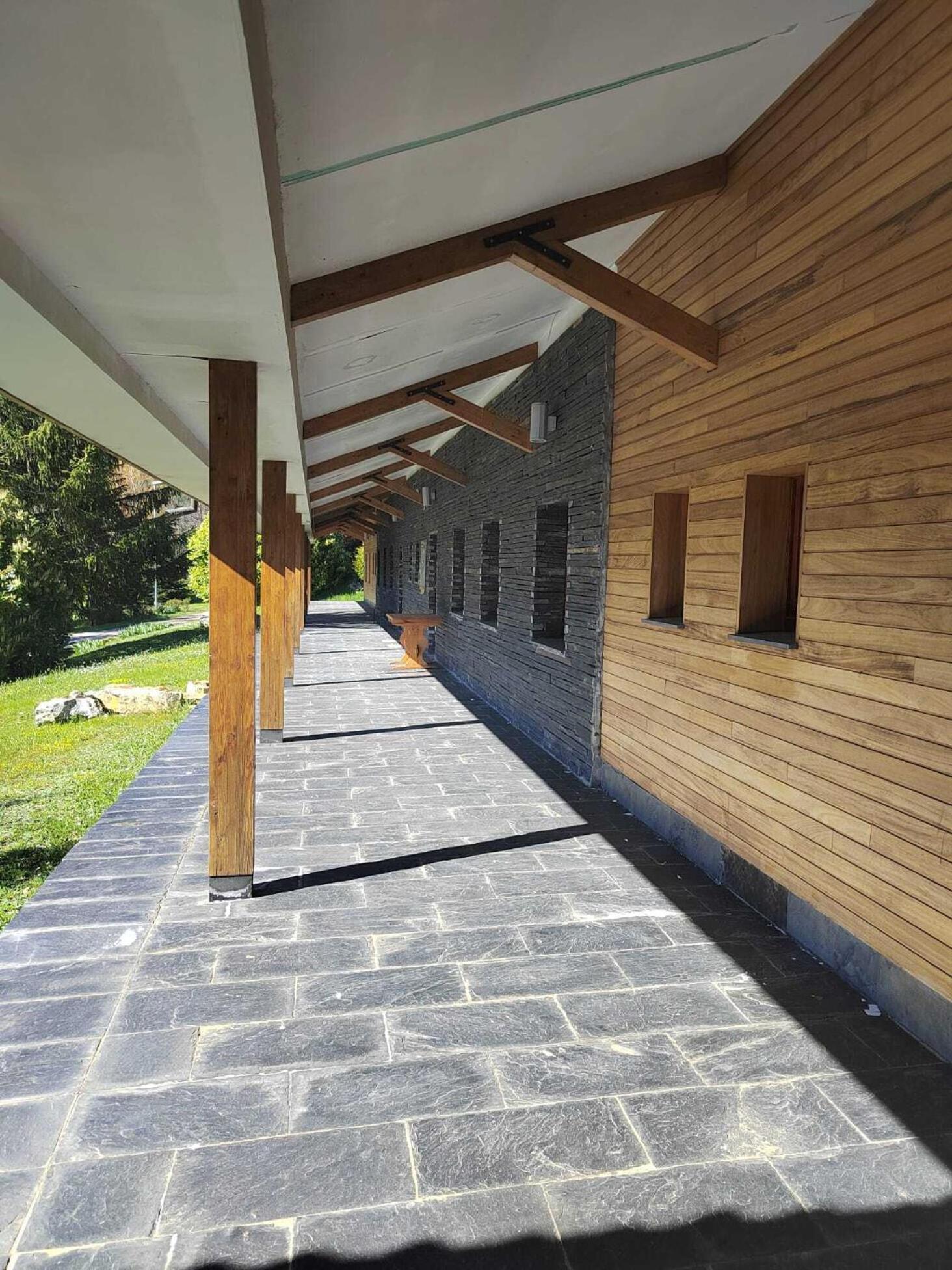 Kyomu Resort Hostel Velilla del Rio Carrion Zewnętrze zdjęcie